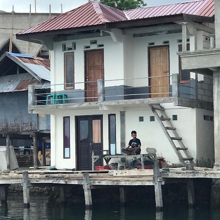 Ora Komodo Home Stay Exterior photo