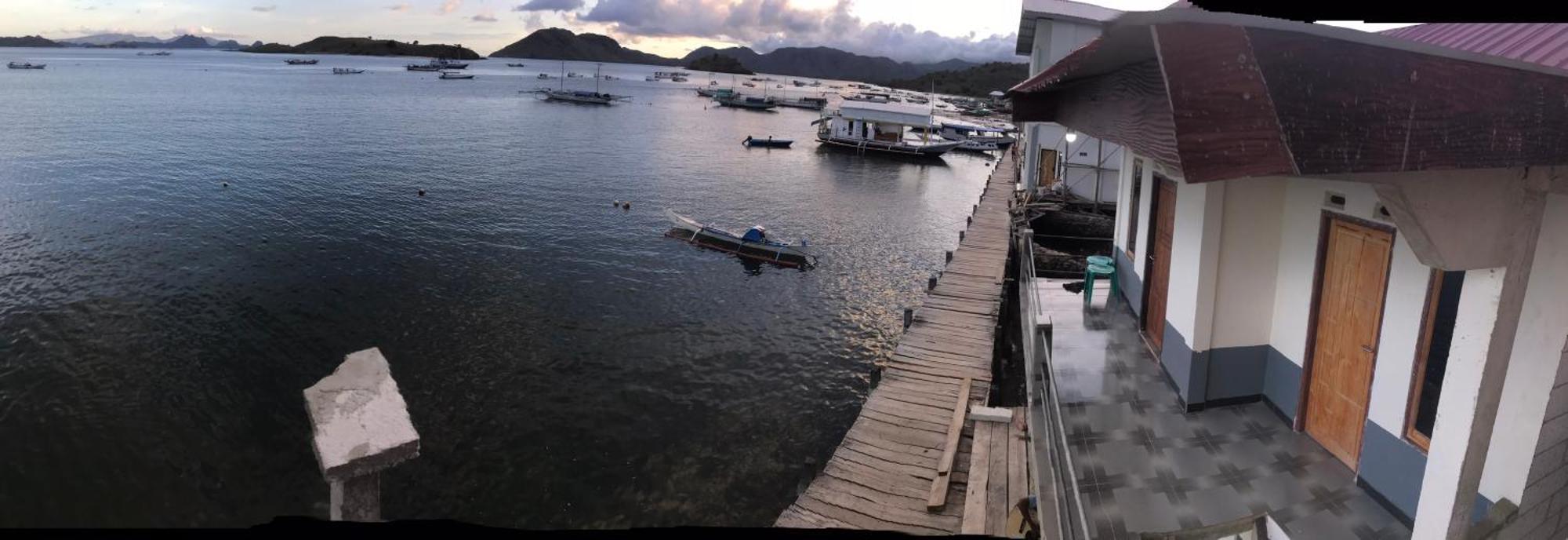 Ora Komodo Home Stay Exterior photo